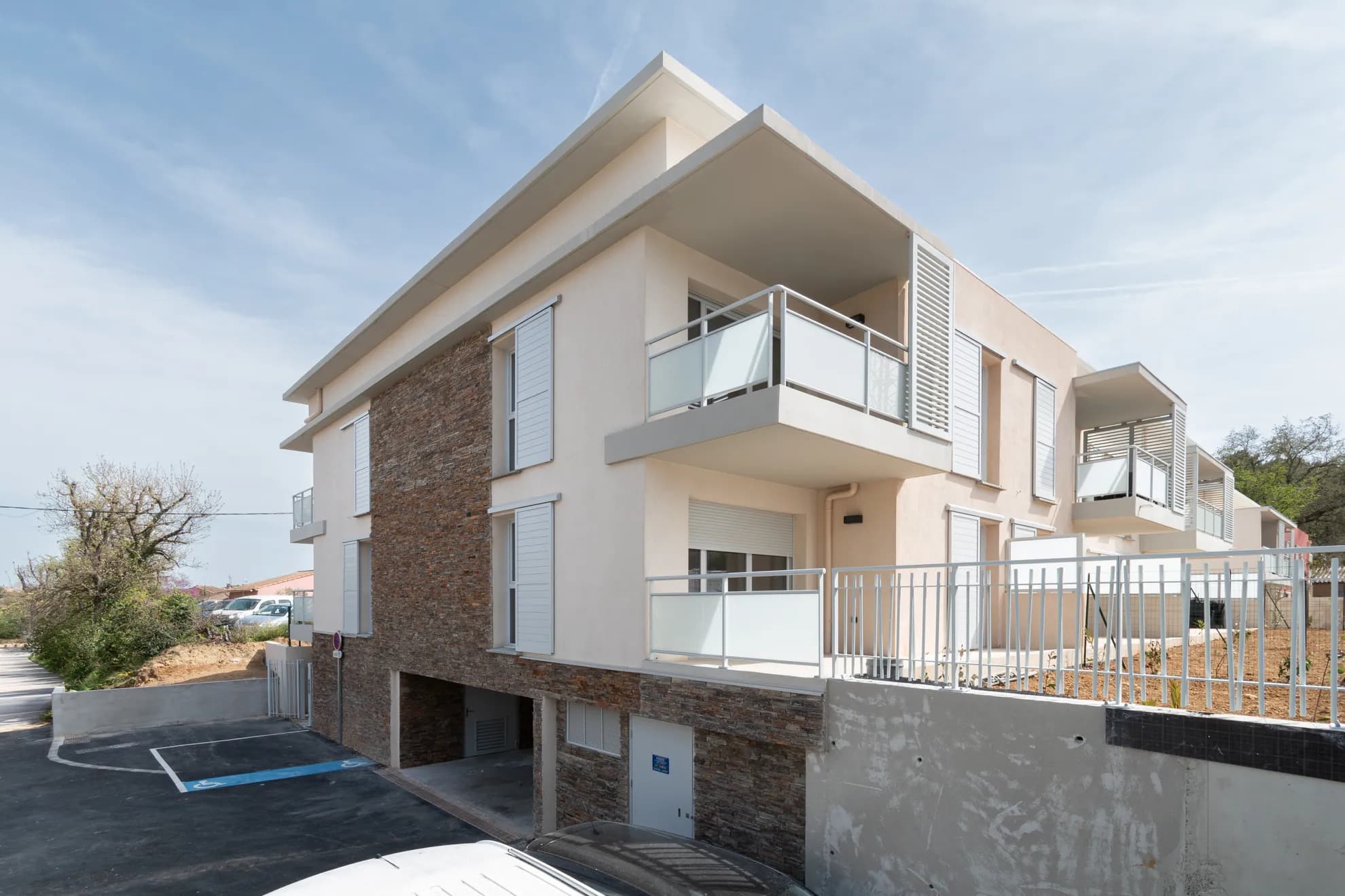 Immeuble — photographie d'architecture